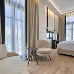 Grand 5* 卡拉马塔