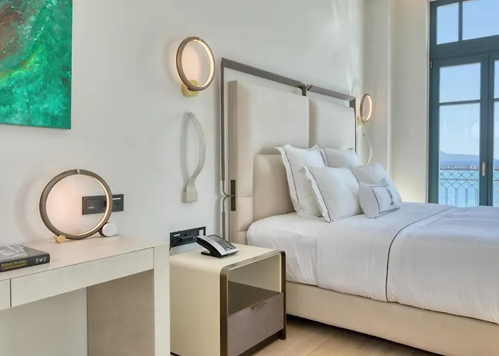 Grand Отель Каламата