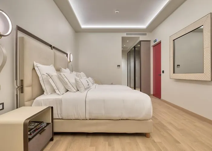 Grand 5* Каламата