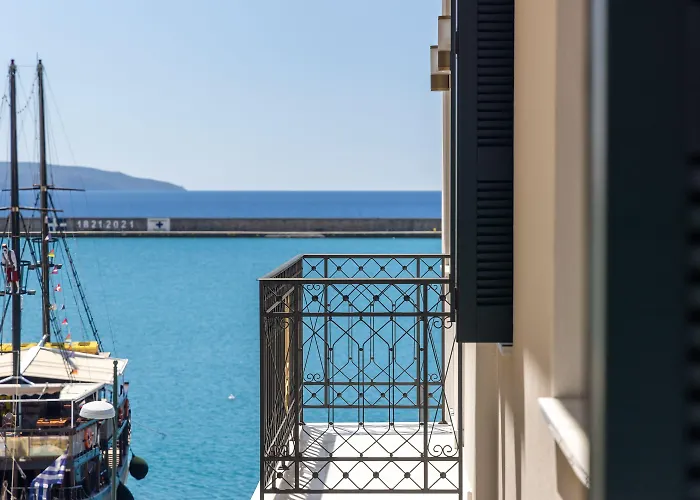 Grand Отель Каламата