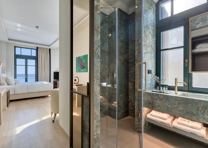 Отель Grand Каламата