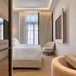 Grand فندق 5*