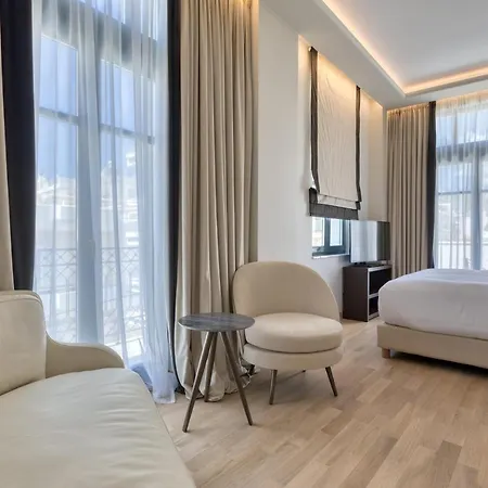 Grand 5* Kalamata