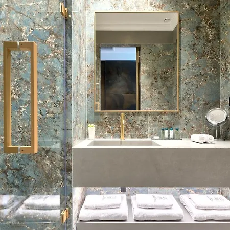 Grand Hotel 5*
