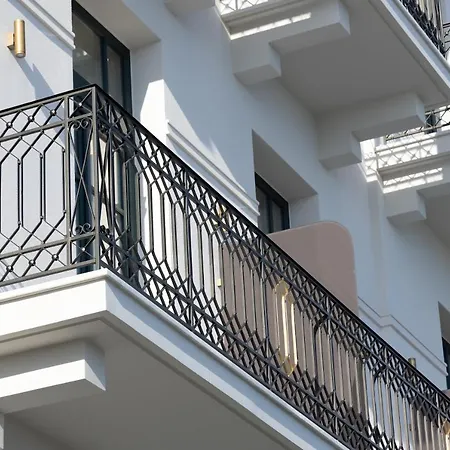 Grand 5* Kalamata