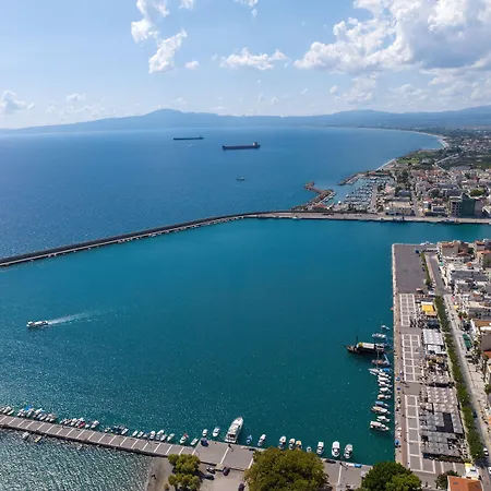 Grand 5* Kalamata