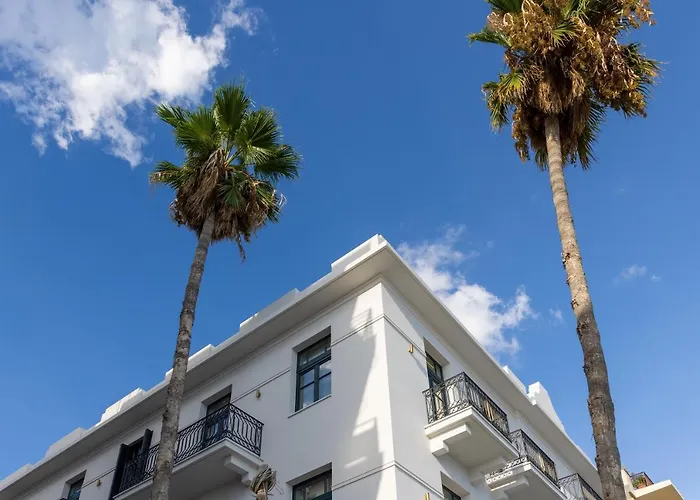 Grand 5* Kalamata