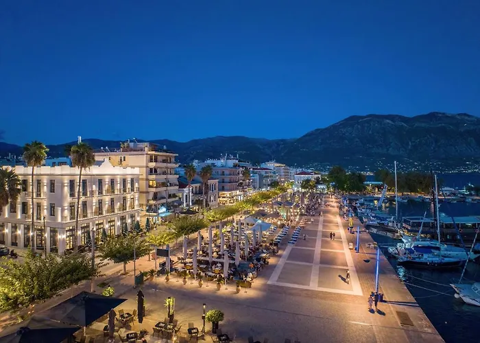 Grand 5* Kalamata