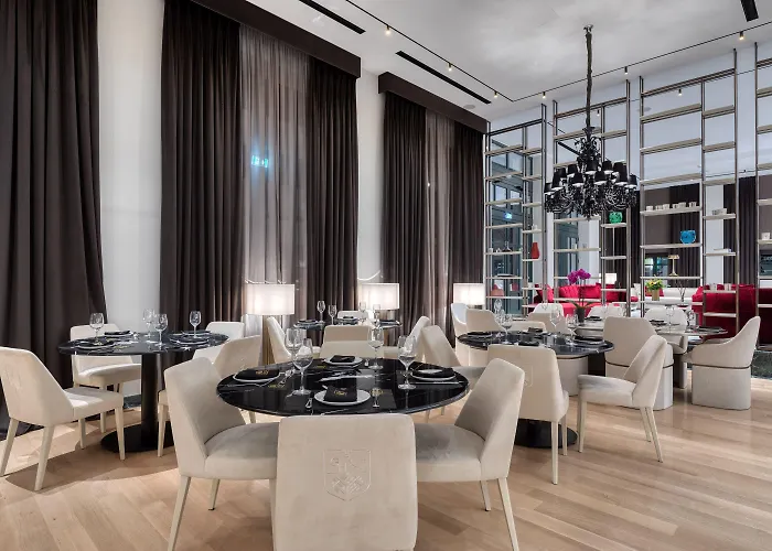Hotel Grand
